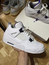 Air Jordan 4 Retro “Metallic