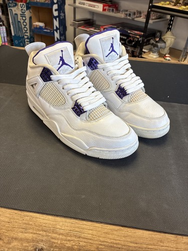 Taglia jordan 4 retro mid - 4,