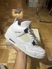 Air Jordan 4 Metallic Purple