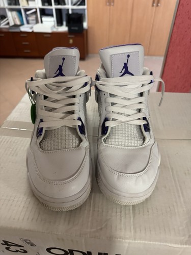 Air jordan retro - air, metallic