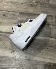 Jordan 4 Retro Viola